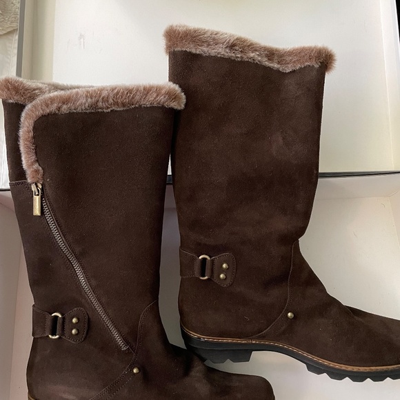 Aquatalia by Marvin K 7.5 Kold Black Suede Faux Fur Tall Lug  Aquatalia by Marvin K Weatherproof KOLD Boot